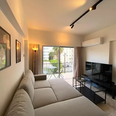 Cozy 1 Bdr In Nicosia Center - Aiantos Apartment Strovolos