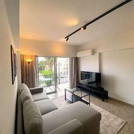 Apartment Cozy 1 Bdr In Nicosia Center - Aiantos *