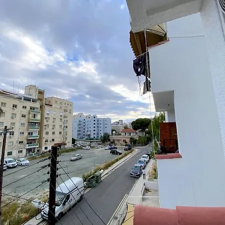Cozy 1 Bdr In Nicosia Center - Aiantos Apartment *